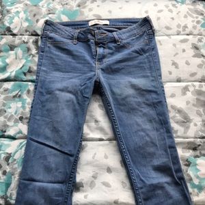 Hollister Lightwash Jeans